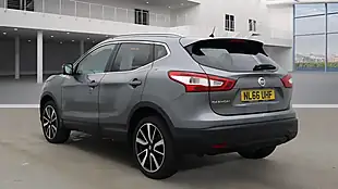 Used 2016 Nissan Qashqai Tekna Grey - Interior and Exterior details 3