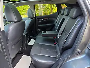 Used 2016 Nissan Qashqai Tekna Grey - Interior and Exterior details 10