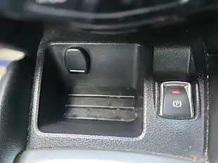 Used 2016 Nissan Qashqai Tekna Grey - Interior and Exterior details 14
