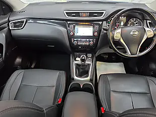 Used 2016 Nissan Qashqai Tekna Grey - Interior and Exterior details 11