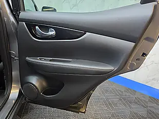 Used 2016 Nissan Qashqai Tekna Grey - Interior and Exterior details 19