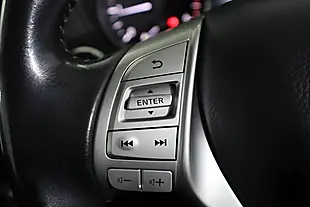 Used 2016 Nissan Qashqai Tekna Grey - Interior and Exterior details 18