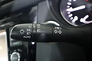 Used 2016 Nissan Qashqai Tekna Grey - Interior and Exterior details 19