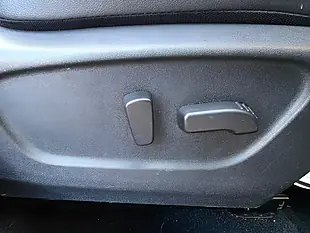 Used 2016 Nissan Qashqai Tekna Grey - Interior and Exterior details 12