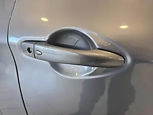 Used 2016 Nissan Qashqai Tekna Grey - Interior and Exterior details 17