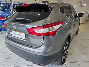 Used 2016 Nissan Qashqai Tekna Grey - Interior and Exterior details 5