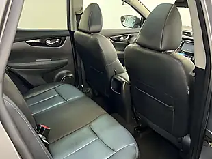 Used 2016 Nissan Qashqai Tekna Grey - Interior and Exterior details 16