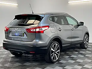Used 2016 Nissan Qashqai Tekna Grey - Interior and Exterior details 3