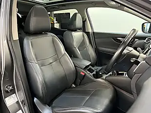 Used 2016 Nissan Qashqai Tekna Grey - Interior and Exterior details 14