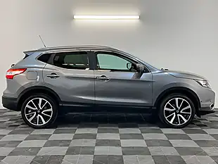 Used 2016 Nissan Qashqai Tekna Grey - Interior and Exterior details 2