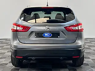 Used 2016 Nissan Qashqai Tekna Grey - Interior and Exterior details 5