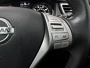 Used 2016 Nissan Qashqai Tekna Ink Blue - Interior and Exterior details 13
