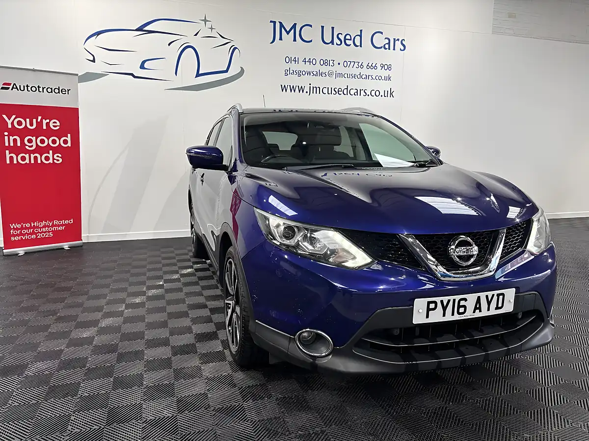Used 2016 Nissan Qashqai Tekna Ink Blue - Interior and Exterior details 6