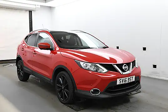 2016 Nissan Qashqai Tekna 1.6 DIG-T
