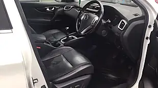 Used 2016 Nissan Qashqai Tekna White - Interior and Exterior details 16