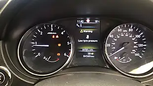 Used 2016 Nissan Qashqai Tekna White - Interior and Exterior details 17