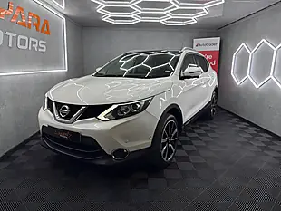 Used 2016 Nissan Qashqai Tekna White - Interior and Exterior details 7