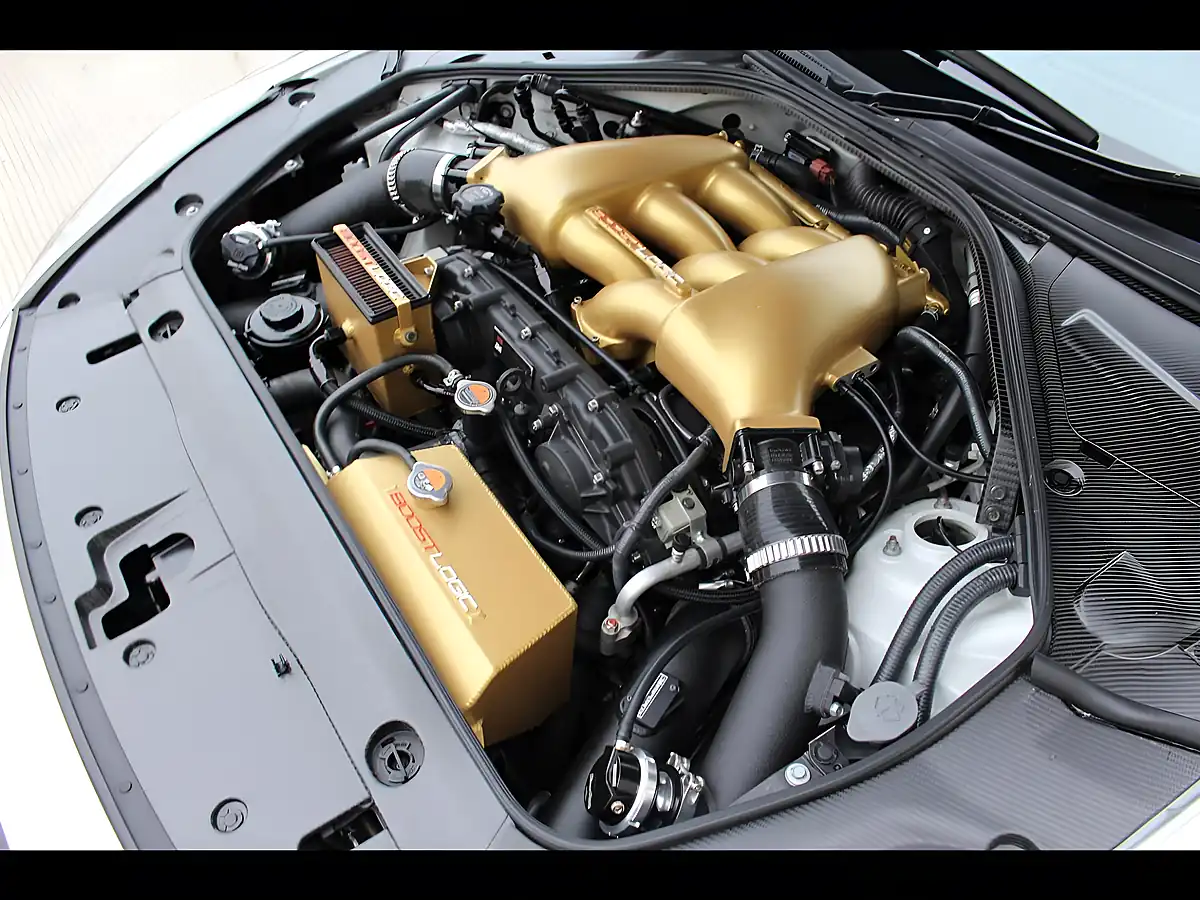 Used 2016 Nissan R35 GTR Oem White - Interior and Exterior details 18