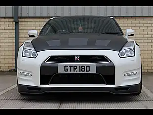 Used 2016 Nissan R35 GTR Oem White - Interior and Exterior details 6