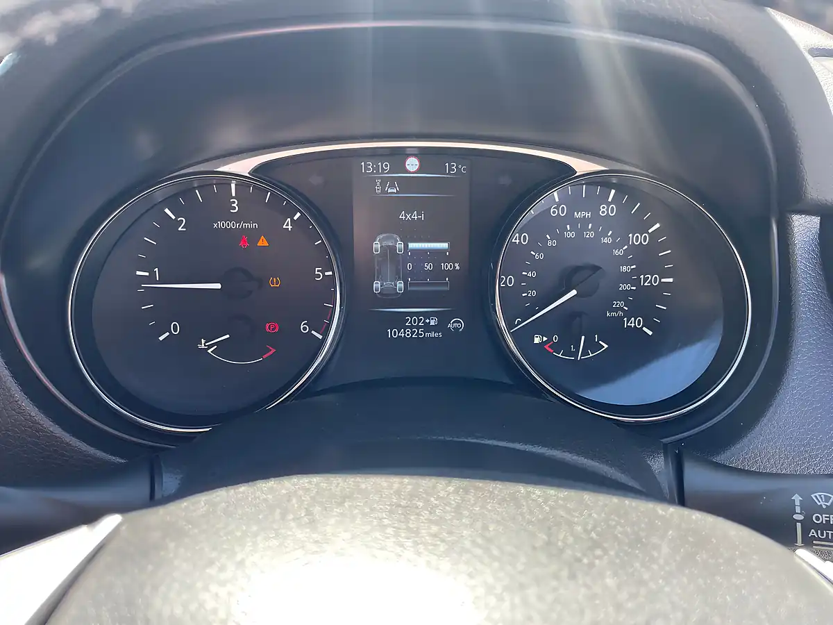 Used 2016 Nissan X-Trail Acenta Black - Interior and Exterior details 19