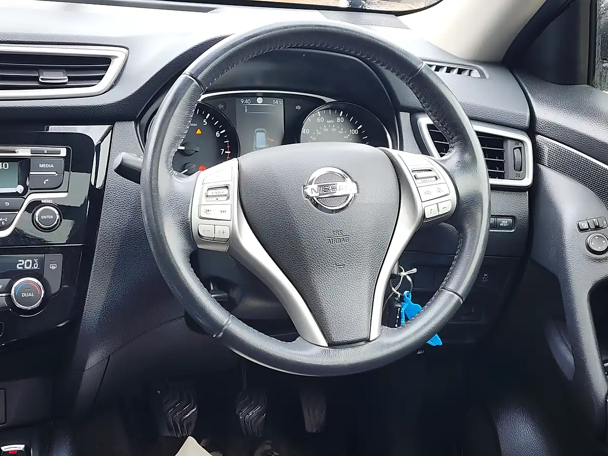 Used 2016 Nissan X-Trail Acenta Black - Interior and Exterior details 8