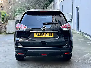 Used 2016 Nissan X-Trail Acenta Black - Interior and Exterior details 8