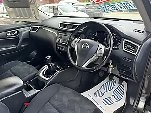 Used 2016 Nissan X-Trail Acenta Green - Interior and Exterior details 12