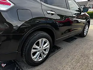 Used 2016 Nissan X-Trail Acenta Green - Interior and Exterior details 18