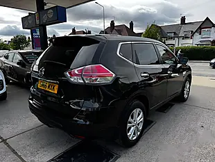 Used 2016 Nissan X-Trail Acenta Green - Interior and Exterior details 3