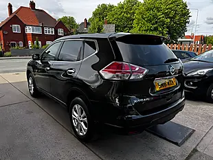 Used 2016 Nissan X-Trail Acenta Green - Interior and Exterior details 5
