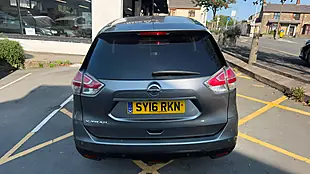 Used 2016 Nissan X-Trail Acenta Grey - Interior and Exterior details 11