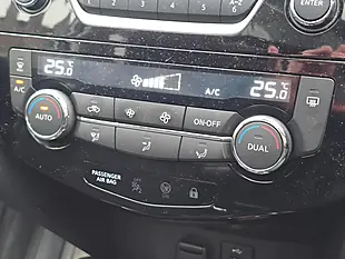 Used 2016 Nissan X-Trail Acenta Grey - Interior and Exterior details 13