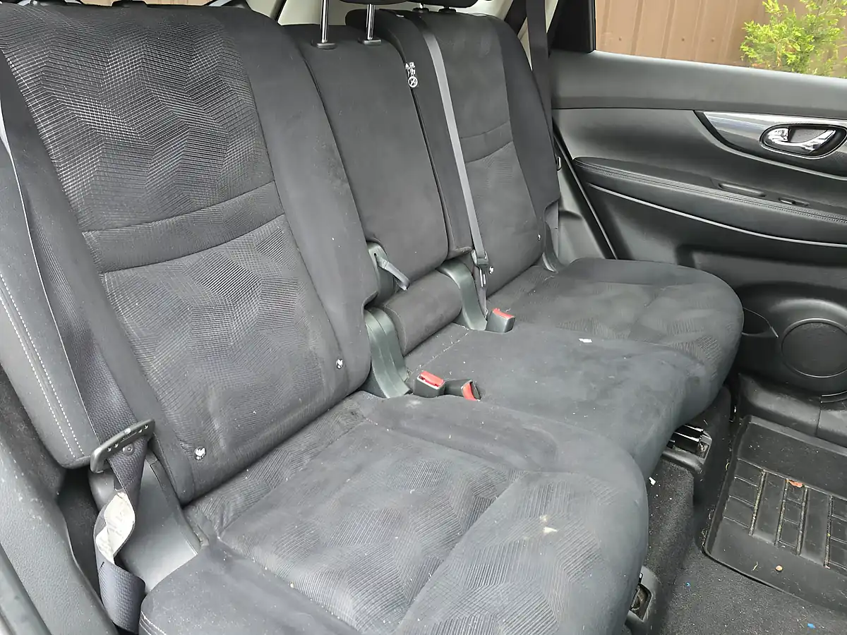 Used 2016 Nissan X-Trail Acenta Grey - Interior and Exterior details 17