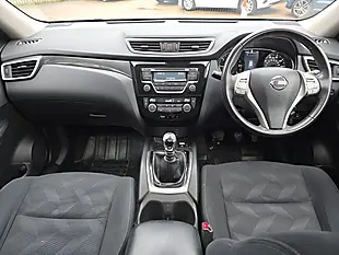 Used 2016 Nissan X-Trail Acenta Grey - Interior and Exterior details 8