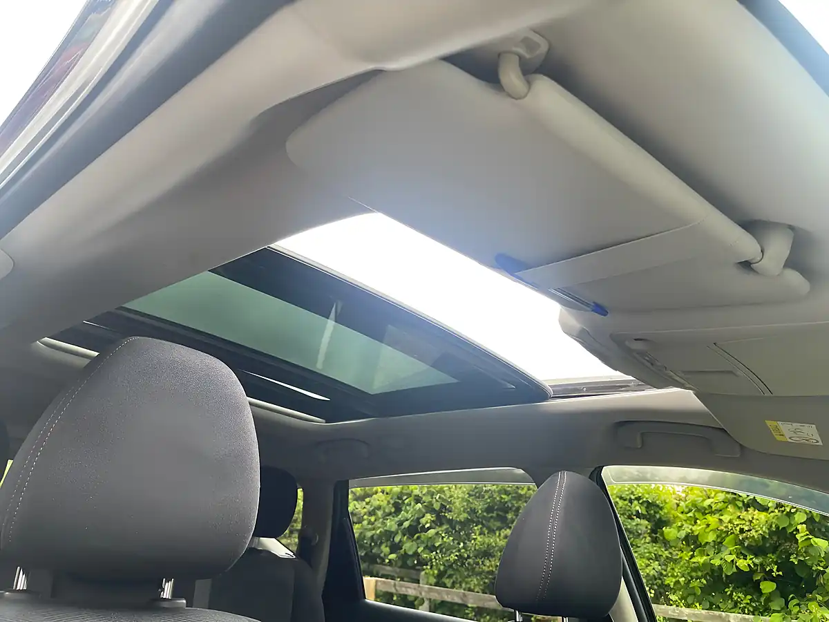 Used 2016 Nissan X-Trail N-Tec Black - Interior and Exterior details 13