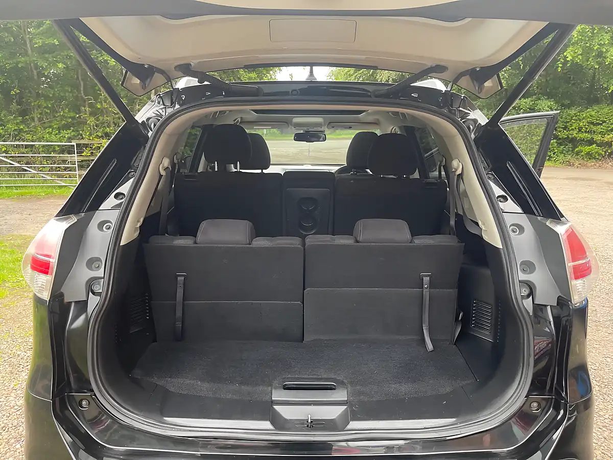 Used 2016 Nissan X-Trail N-Tec Black - Interior and Exterior details 20