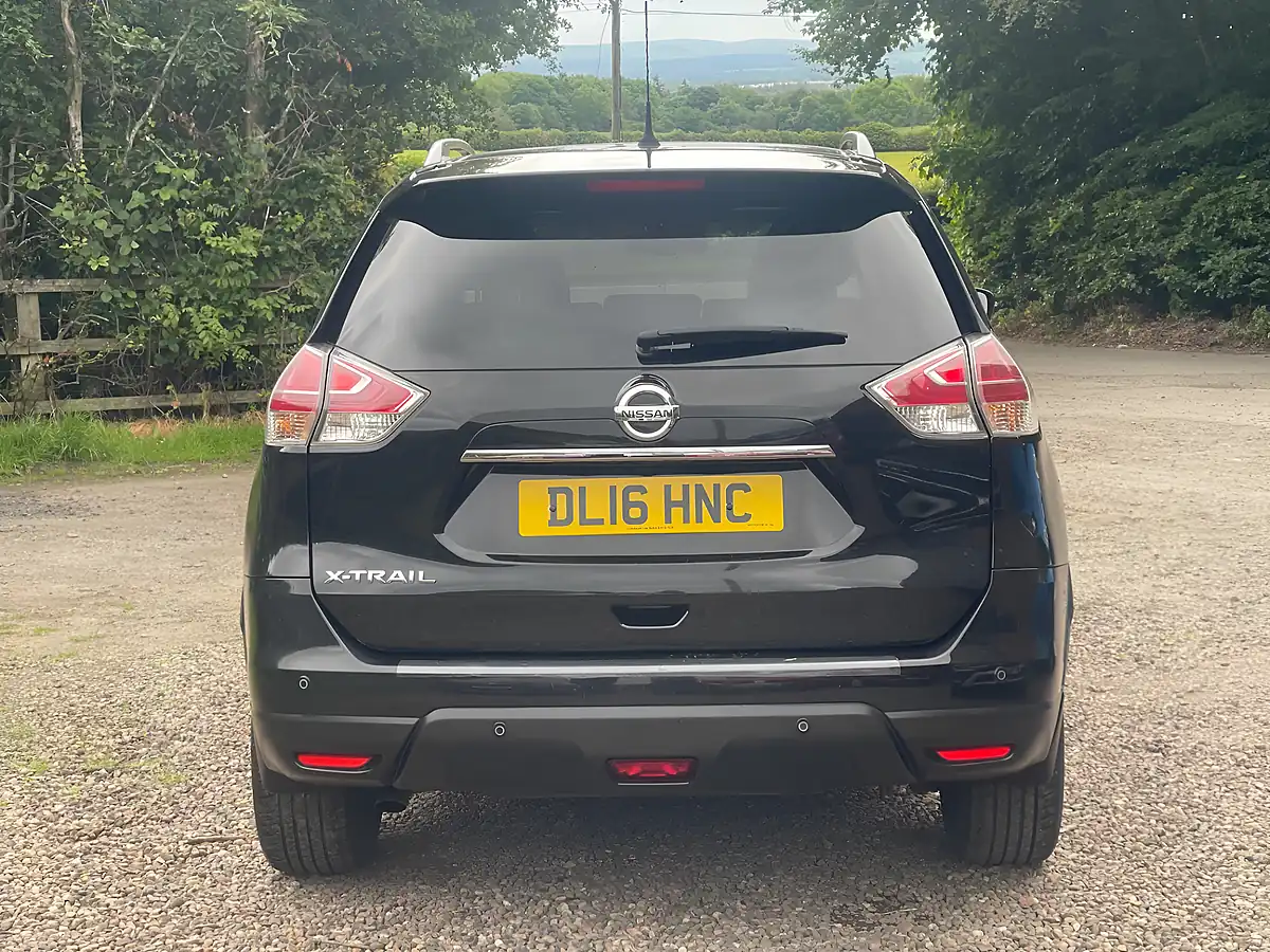 Used 2016 Nissan X-Trail N-Tec Black - Interior and Exterior details 3