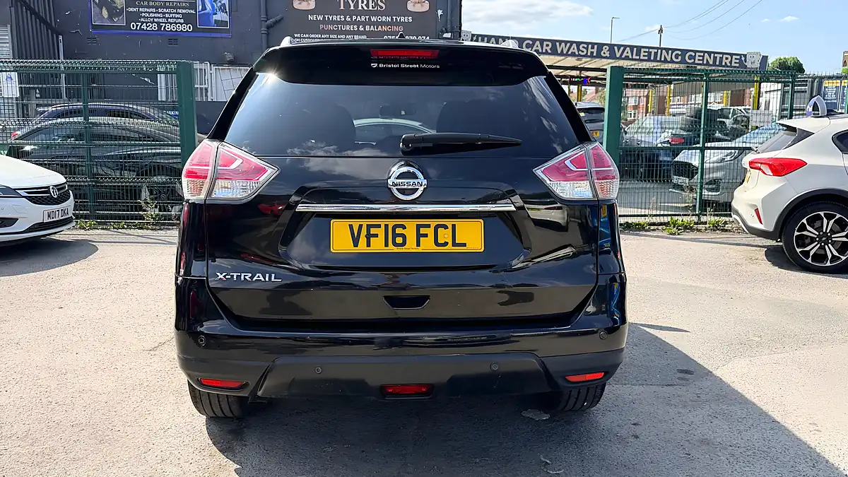 Used 2016 Nissan X-Trail N-Tec Black - Interior and Exterior details 4