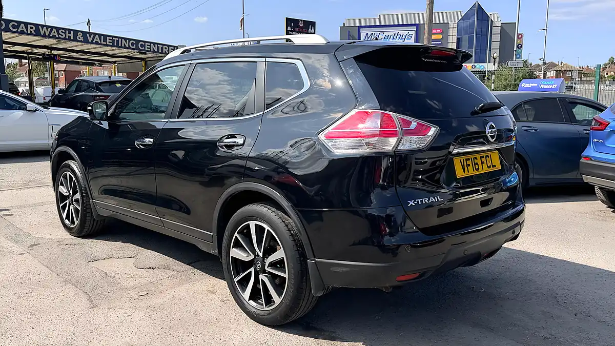 Used 2016 Nissan X-Trail N-Tec Black - Interior and Exterior details 5