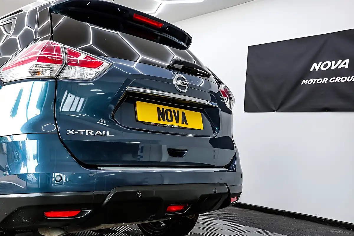 Used 2016 Nissan X-Trail N-Tec Blue - Interior and Exterior details 14
