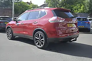Used 2016 Nissan X-Trail N-Tec Chilli Pepper Red - Interior and Exterior details 5