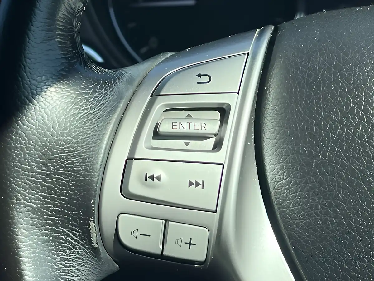 Used 2016 Nissan X-Trail N-Tec Ebisu Black - Interior and Exterior details 17