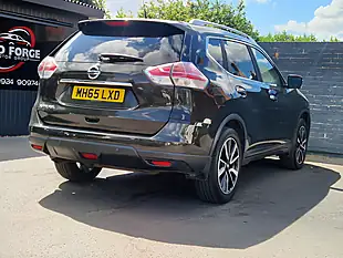 Used 2016 Nissan X-Trail N-Tec Green - Interior and Exterior details 13