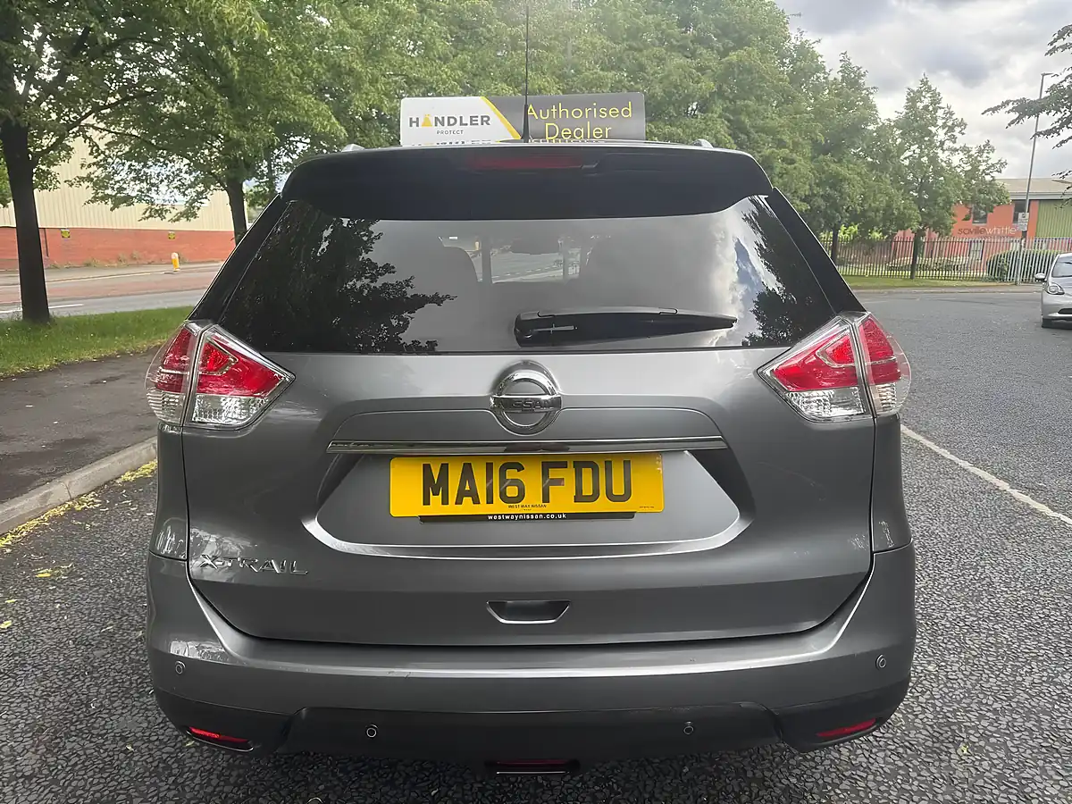 Used 2016 Nissan X-Trail N-Tec Grey - Interior and Exterior details 13