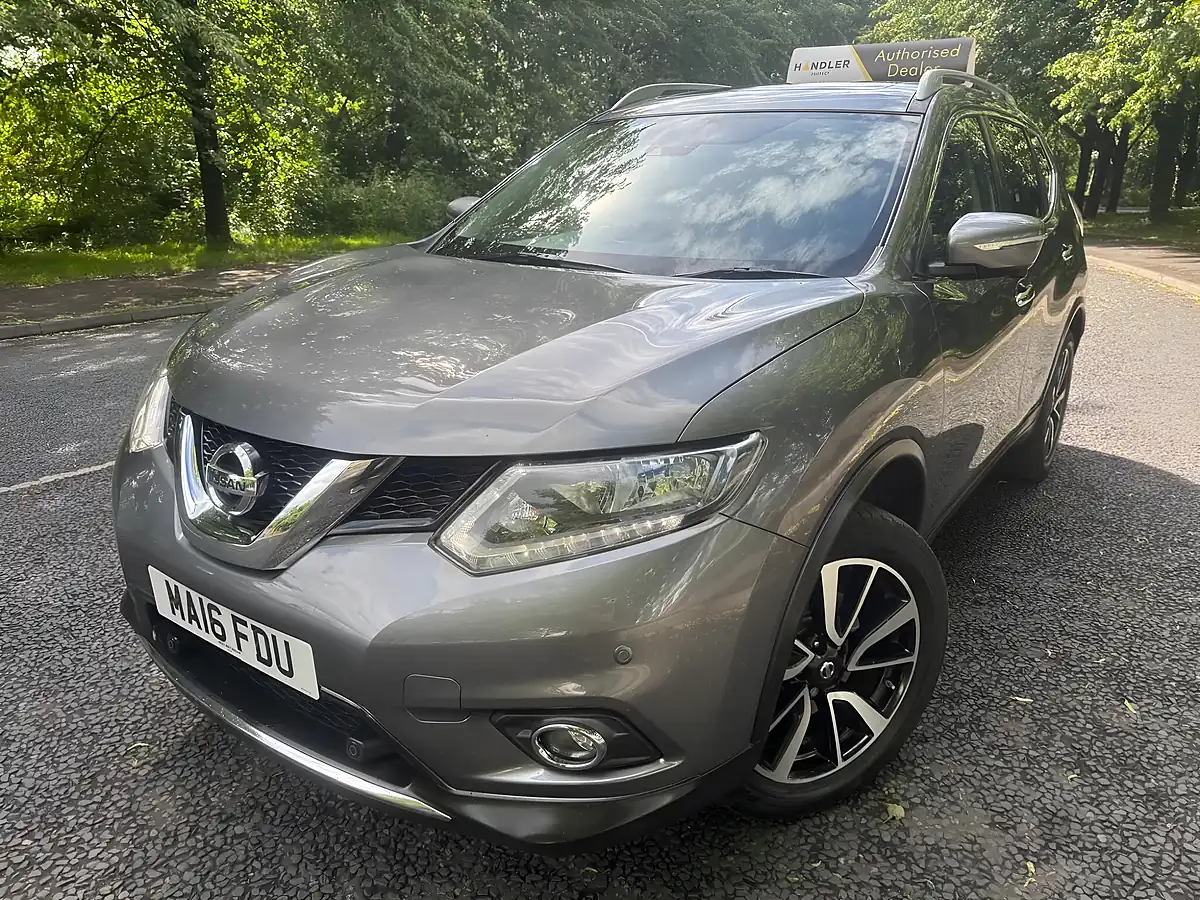 Used 2016 Nissan X-Trail N-Tec Grey - Interior and Exterior details 4