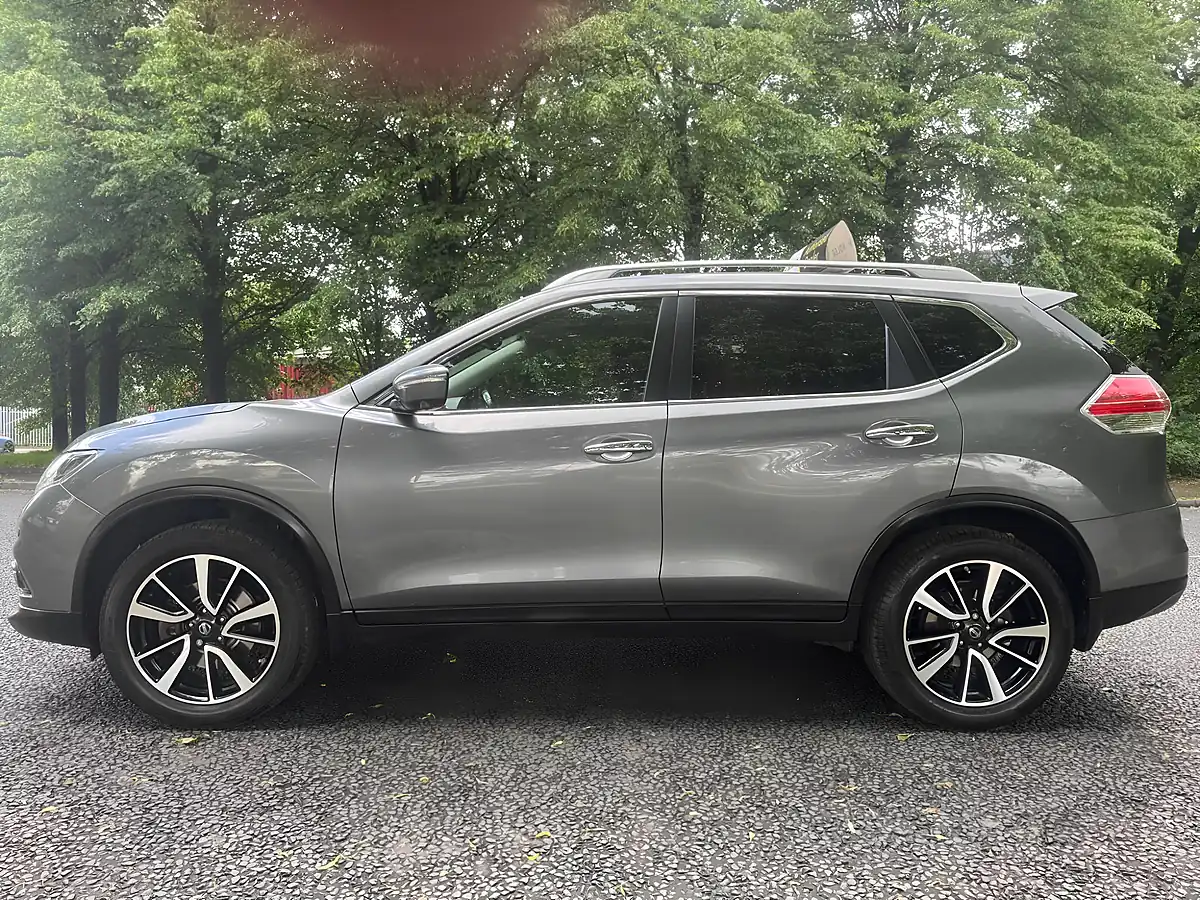 Used 2016 Nissan X-Trail N-Tec Grey - Interior and Exterior details 7