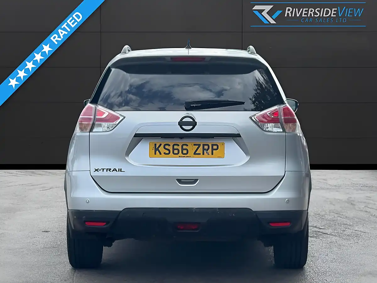Used 2016 Nissan X-Trail N-Tec Silver - Interior and Exterior details 5