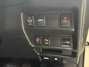Used 2016 Nissan X-Trail N-Tec White - Interior and Exterior details 12