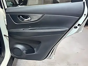 Used 2016 Nissan X-Trail N-Tec White - Interior and Exterior details 18