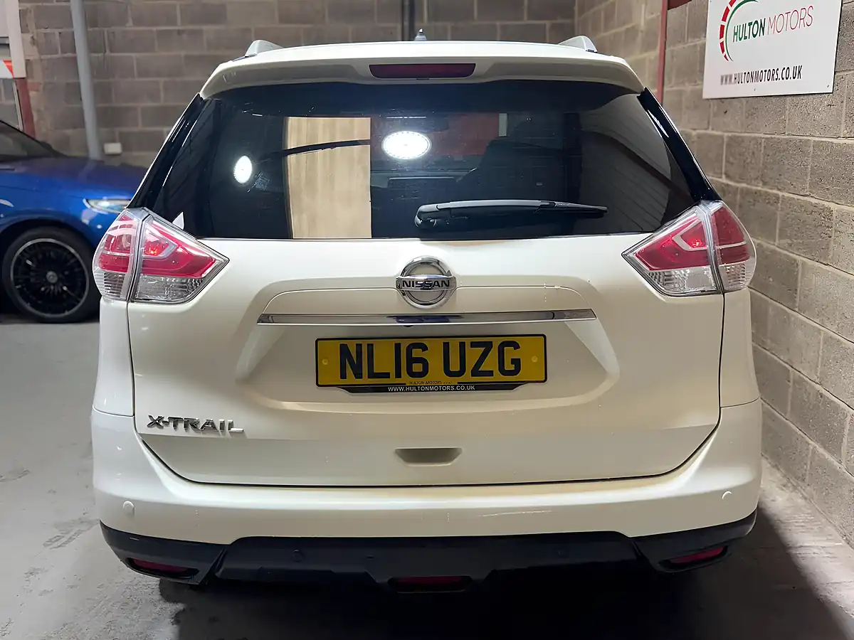 Used 2016 Nissan X-Trail N-Tec White - Interior and Exterior details 3